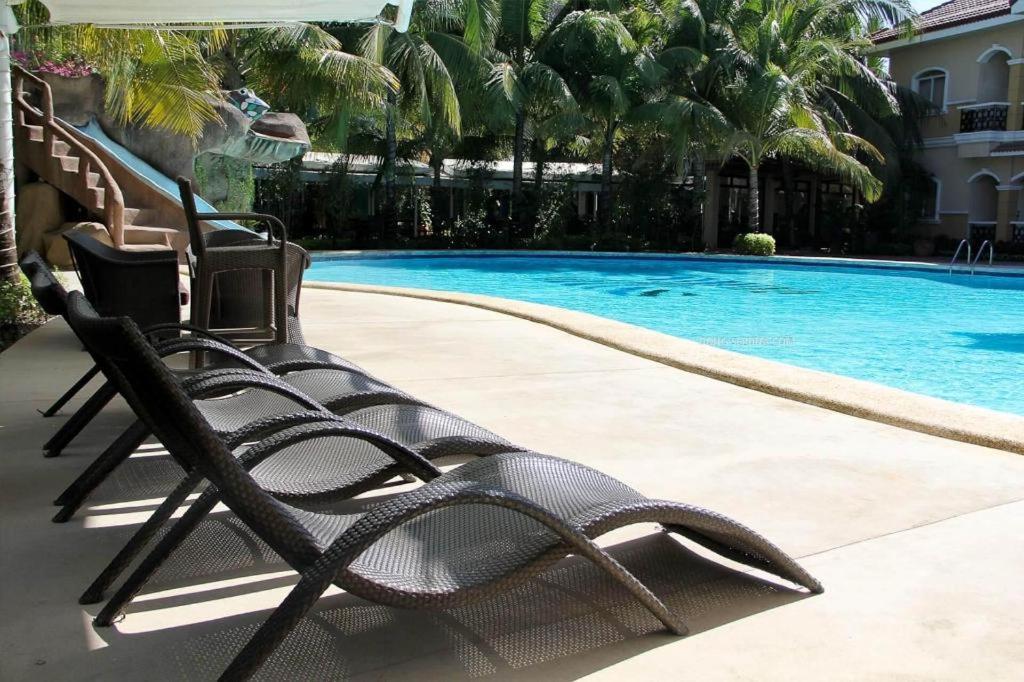 Moonbay Marina The Villas Олонгапо Екстериор снимка