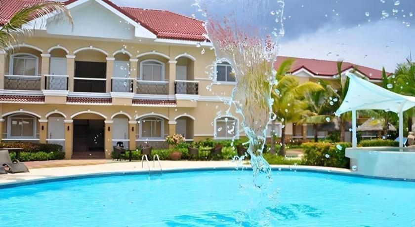 Moonbay Marina The Villas Олонгапо Екстериор снимка