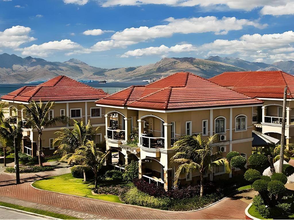 Moonbay Marina The Villas Олонгапо Екстериор снимка